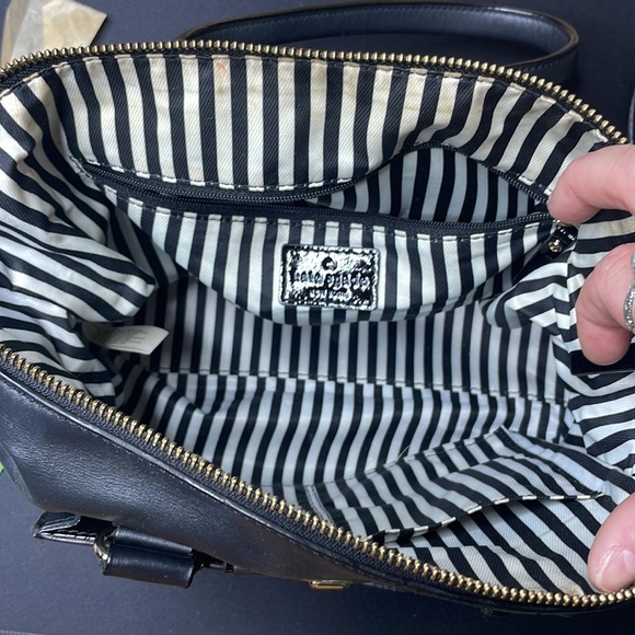 Kate spade black handbag crossbody - Picture 2 of 3